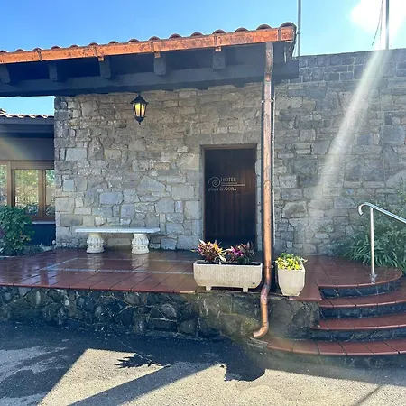 Playa La Nora By Gaiarooms 호텔